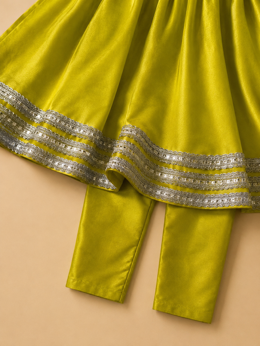 SUNEHRI ANARKALI SET